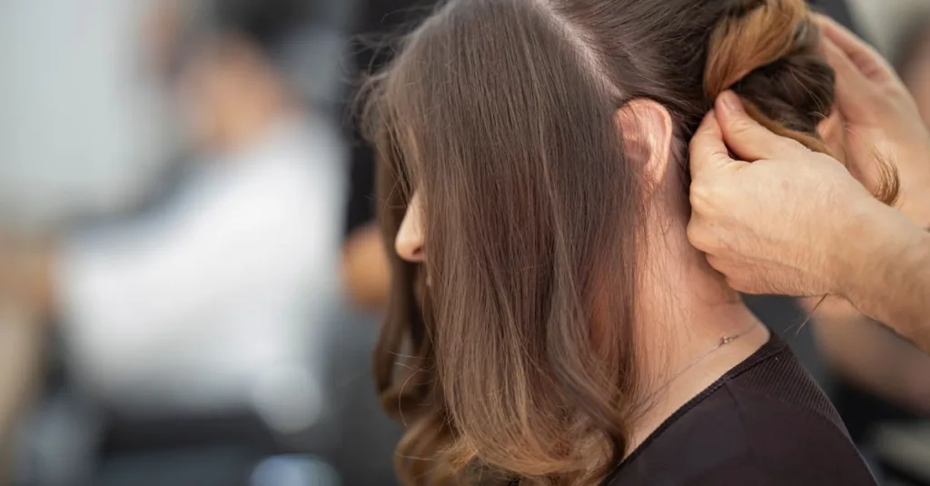 découvrez des coiffures élégantes et adaptées aux cheveux fins pour apporter volume et style à votre chevelure au quotidien.