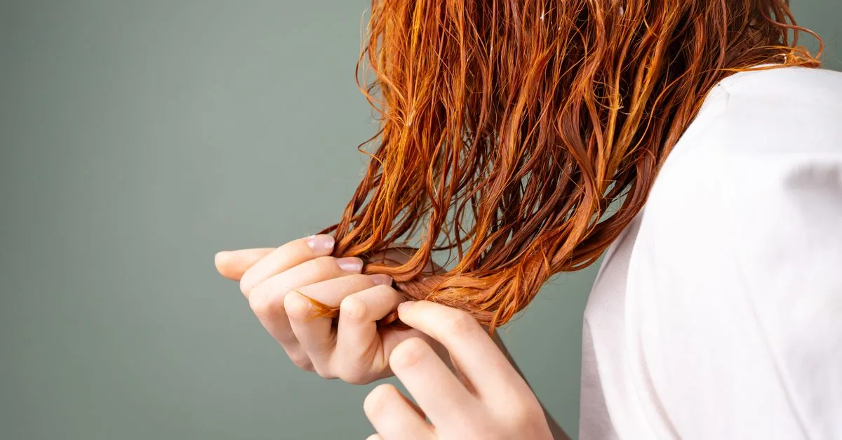 traitement réparateur pour cheveux abîmés, redonnez force, douceur et éclat à votre chevelure.
